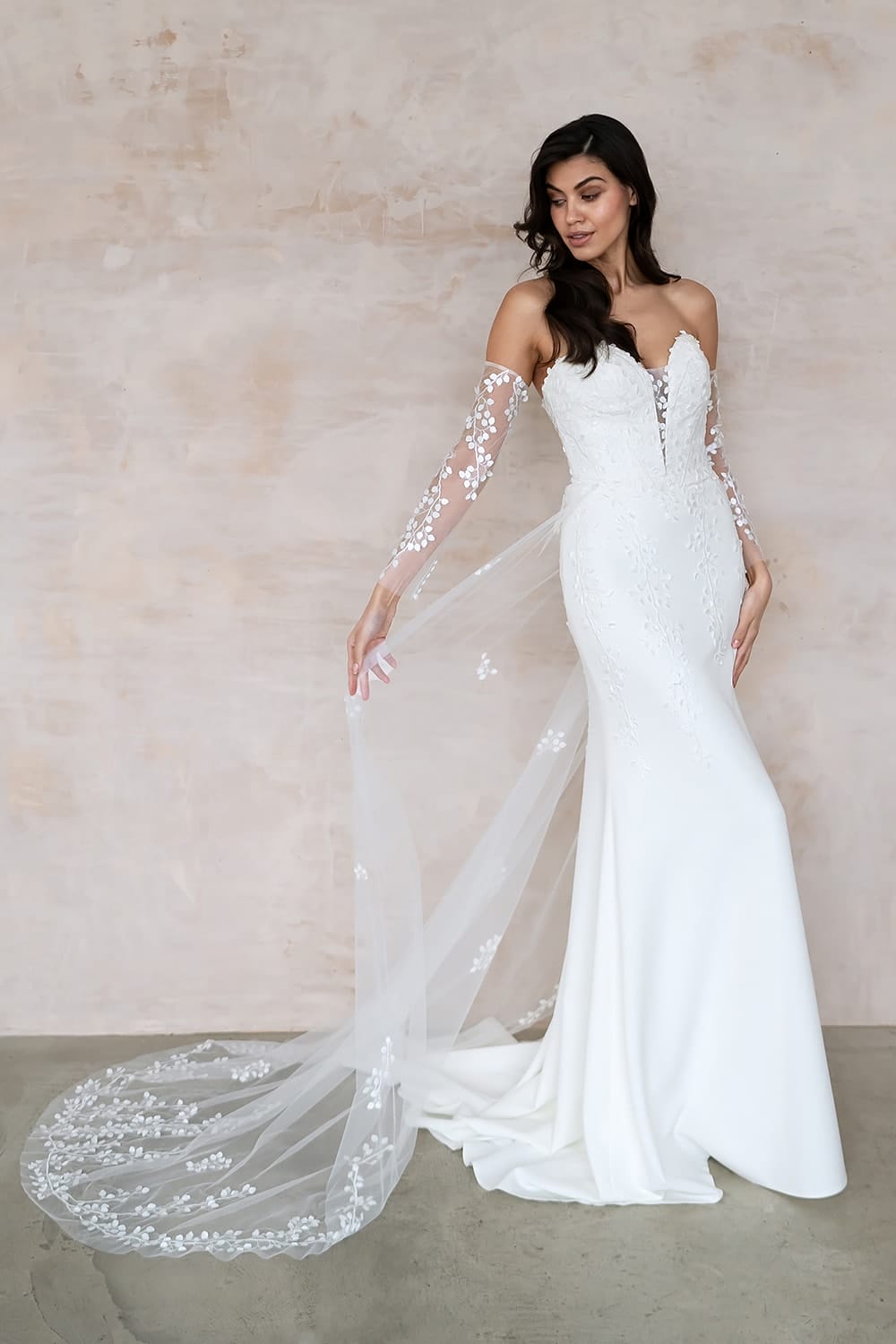 chinese dress ladies Chiffon Wedding Dress | Long Sleeve Boho Wedding Gown main image 0