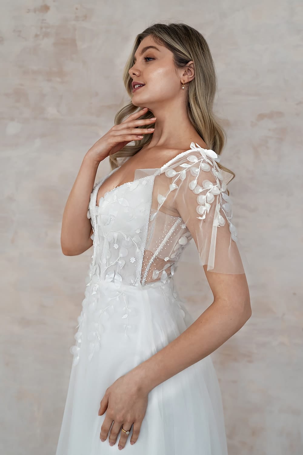 chinese dress ladies Elegant White Lace Dress