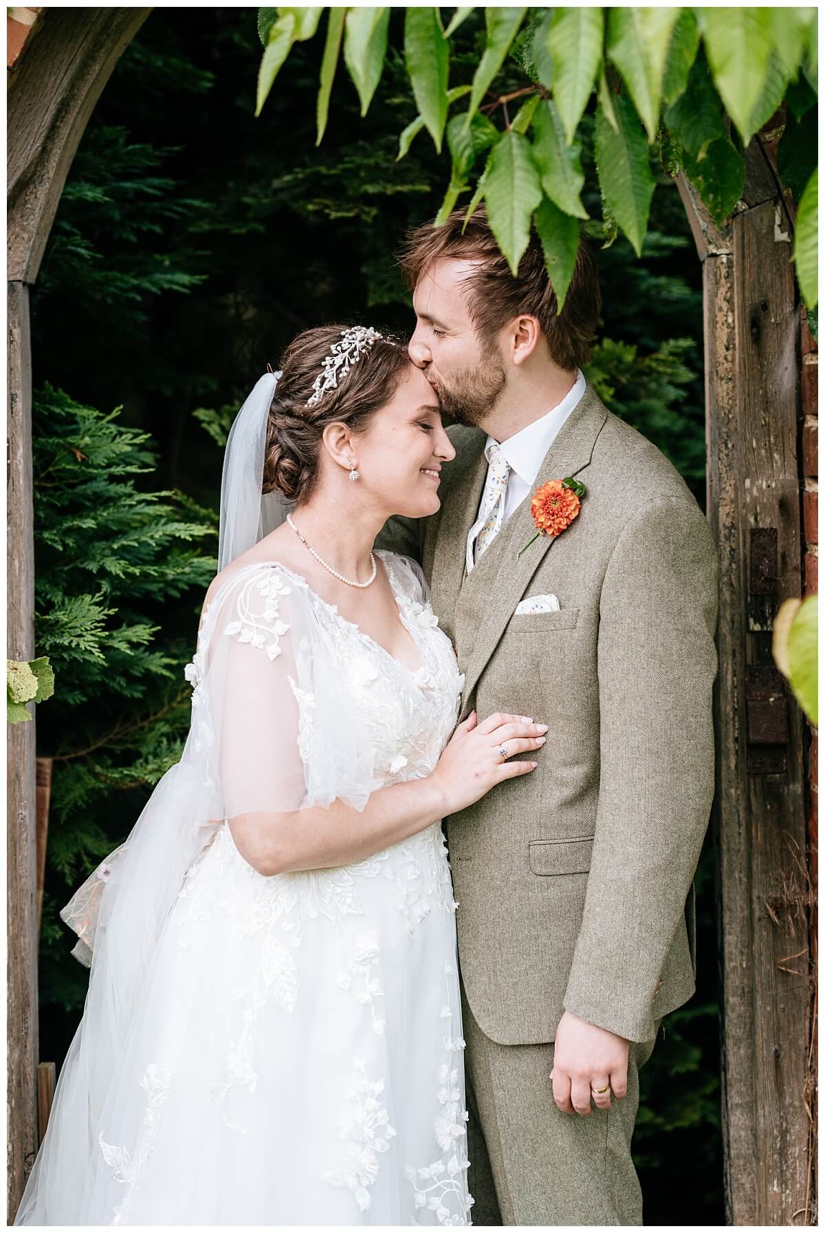 Kentwell-Hall-wedding-photograph_0281 Love Spell Design Kentwell Hall wedding photograph 0281 Love Spell Design