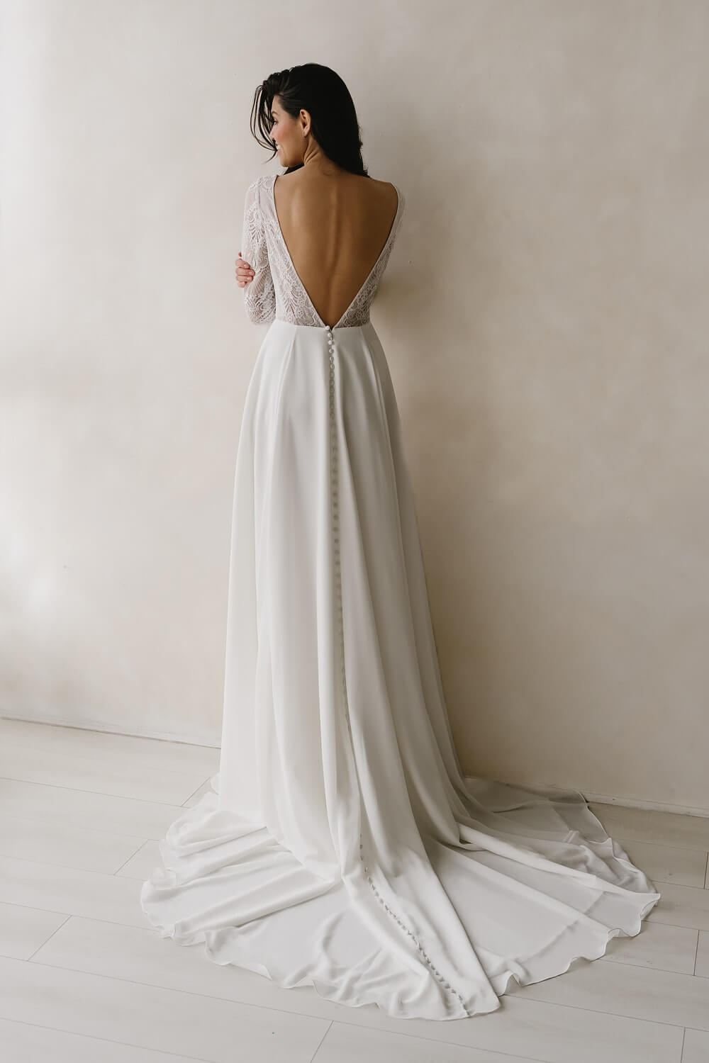 backless lace wedding dresses uk Lumi - Size 30